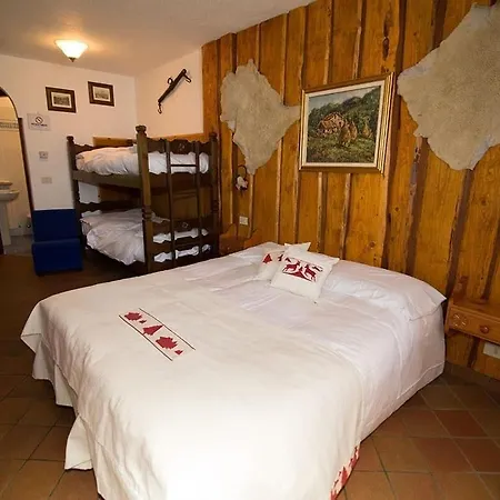 Hotell Edelweiss 3*