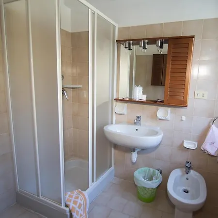 Hotel Edelweiss 2*